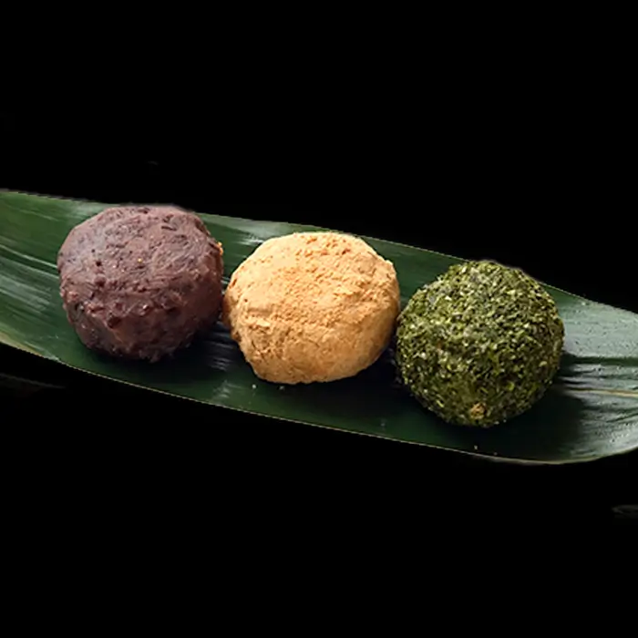 3 bota-mochi